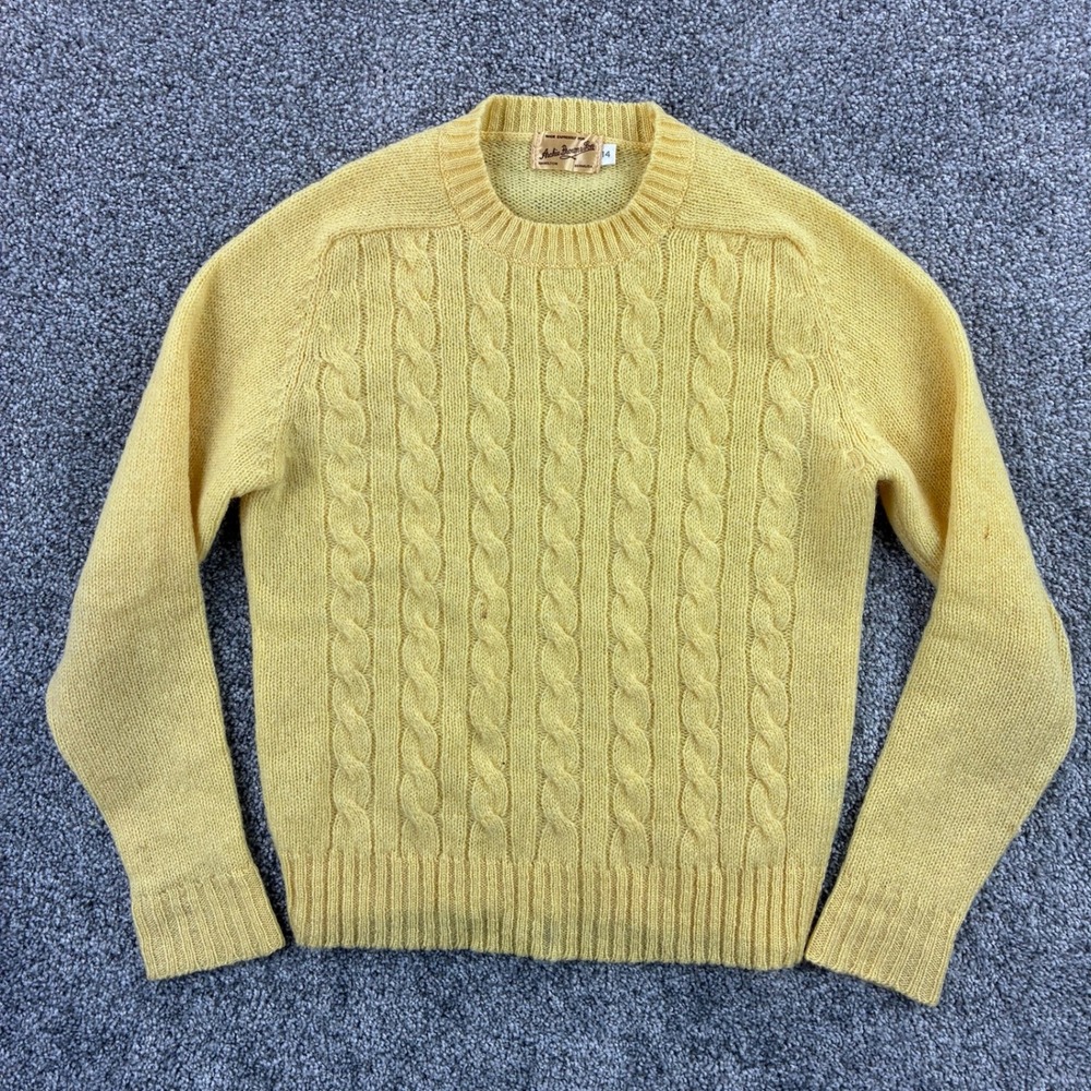Vintage Archie Brown and Son Sweater Women's 14 Yellow Cable Knit Wool Crewneck